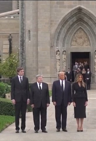 Krista Monroe tweet media