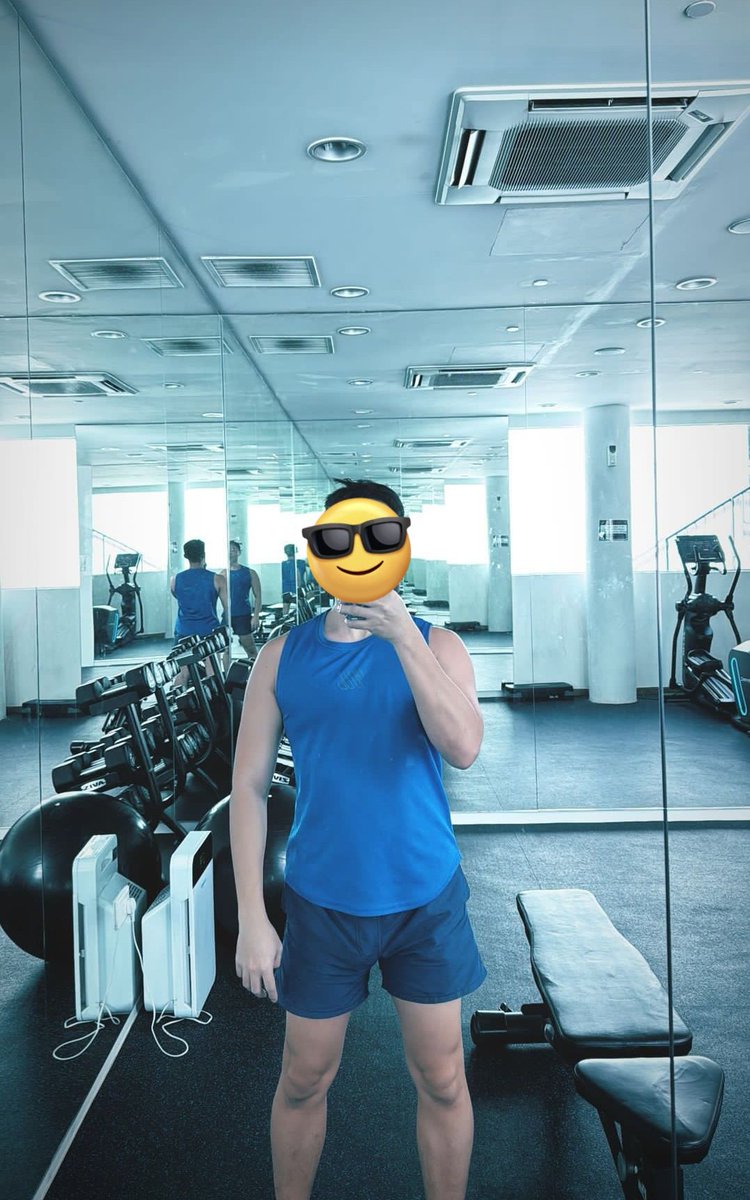 Men In Suit tweet media