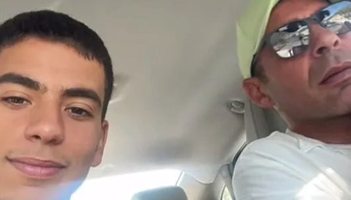 MENA_WATCH's tweet image. Für 10.000 Dollar: Kopf eines Israelis in Gaza zum Verkauf angeboten. Der Vater eines gefallenen israelischen Soldaten berichtet vom Mord an seinem Sohn und dessen schreckliche Verstümmelung durch Mitglieder der Hamas während des Überfalls auf Israel. (

mena-watch.com/?p=121668