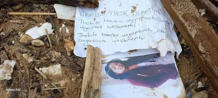 thuso_thelejane's tweet photo. Thank to the floods here in KZN as they have washed this spell that was hidden under the ground. 
It translate as "Thobile Dlamini disappear and never be known where you are"
Strength to you Thobile Thor Dlamini ♥ https://t.co/RurUhuogwb