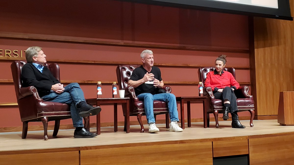 Thank you to actor-director Sean Penn for joining us and @JSKstanford for a screening of 'Superpower' and discussion with @McFaul and @antelava on #Ukraine's ongoing fight for freedom.