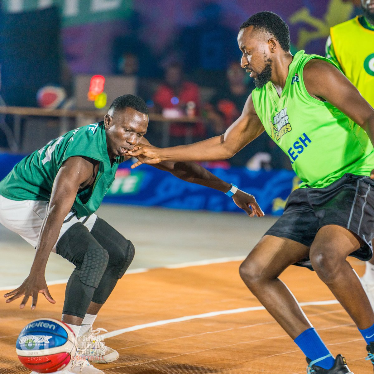 fnlbball's tweet image. These are some of the actions you missed at the Friday🏀Night🚨Lights 🔥Grand 😎Finale
#fnlbasketball9
#weballing