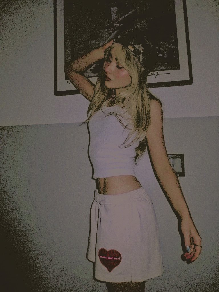 bubbblegumdoll's tweet image. ⠀⠀⠀⠀
 ⠀⠀⠀⠀   ⠀  ⠀⠀⠀ ⠀ 𝘺𝘰𝘶𝘳 𝘤𝘢𝘮𝘦𝘳𝘢 𝘳𝘰𝘭𝘭 𝘪𝘧 𝑳𝒊𝒍𝒂𝒉
  ⠀   ⠀⠀ ⠀ ⠀  ⠀⠀⠀ ⠀ 𝘸𝘢𝘴 𝘺𝘰𝘶𝘳 𝒈𝒊𝒓𝒍𝒇𝒓𝒊𝒆𝒏𝒅.
  ⠀   ⠀⠀⠀ ⠀