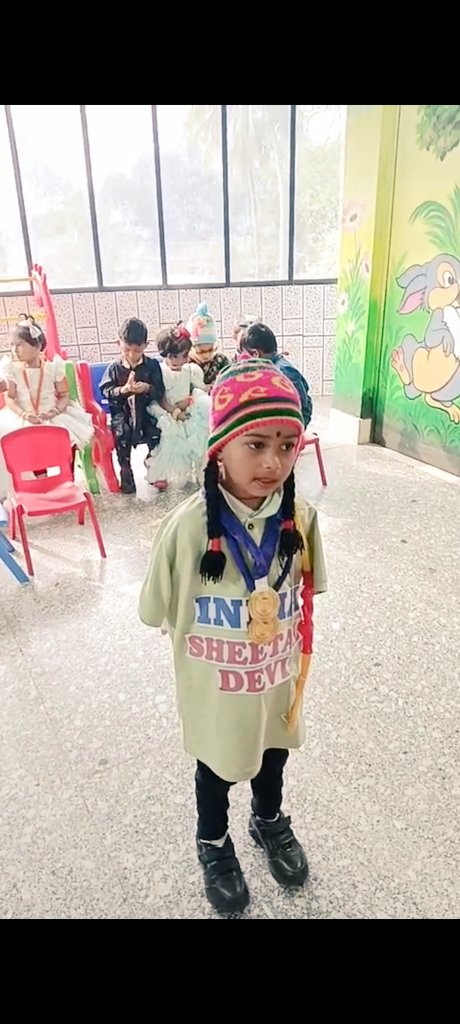 debamrut's tweet photo. କୁନି ଝିଅ ମିମାଂସା ତାଙ୍କ ସ୍କୁଲ  ଫଁକ୍ସନ ରେ ଦିବ୍ୟାଙ୍ଗ କ୍ରୀଡାବିତ ଓ ଅର୍ଜୁନ ପୁରସ୍କାର ବିଜେତା ଶୀତଲ ଦେବୀ ବିଷୟରେ ରେ କହିଥିଲେ। ନିହାତି ଭାବରେ ଏହା ଆମ ଆମ   ପାରା ସ୍ପୋର୍ଟ ଓ ଦିବ୍ୟାଙ୍ଗ ସମାଜ  ପାଇଁ ଏକ ଗର୍ଵ ଗୌରବ ର ଵିଷୟ l ଏ ଭଳି ଚିନ୍ତାଧାରାକୁ ହୃଦୟ ରୁ ସମ୍ମାନ ଓ ଅଭିନନ୍ଦନ🙏💐 https://t.co/0NTgsI99pF