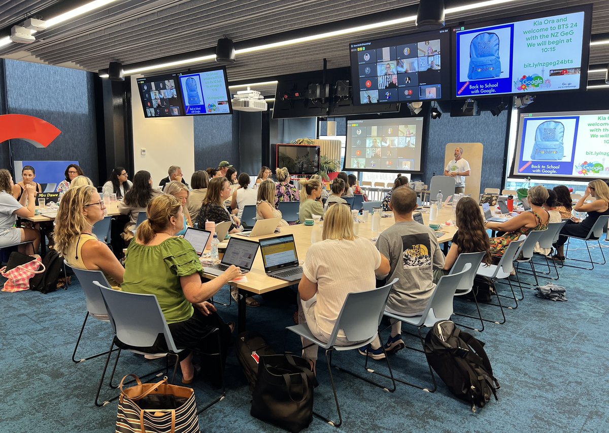 Donna Golightly tweet media