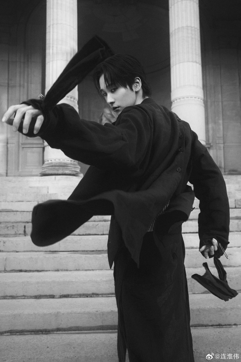 Yohji Yamamoto 🫶🏻 
#LianHuaiwei #连淮伟 🤳🏼