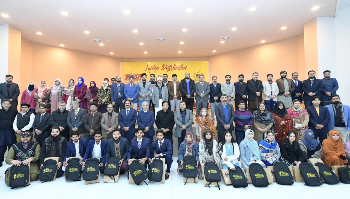 milkvaluechain's tweet photo. "Fostering progress and innovation" 
A glimpse into the Laptop Distribution Ceremony among students held at UVAS Ravi Campus Pattoki on January 18, 2024. https://t.co/bXiPDSyyde