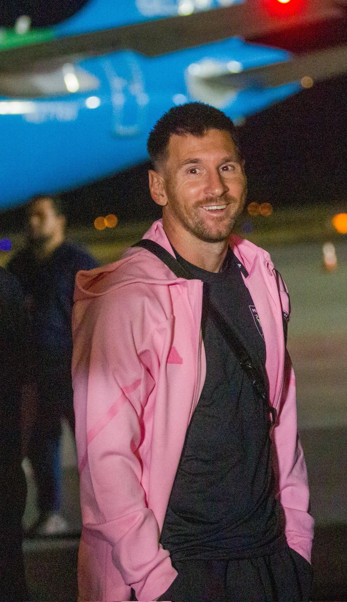 Flowfestsv's tweet photo. El mejor jugador del mundo, Lionel Messi ya en tierras salvadoreñas. 🇸🇻🦩

¡Ya no lo pienses más, compra ahora 👇🏼!
🔗 https://t.co/hIWMqf9THt

@InterMiamiCF @MetaShowsv https://t.co/fkhbwOGwvC