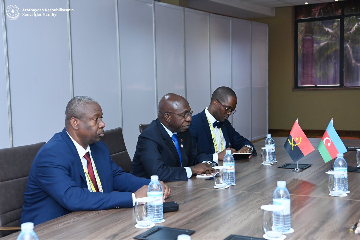 Together w/my colleague @Amb_Tete, Minister of Foreign Affairs of Angola, we exchanged views on potential areas to develop cooperation between our countries within Kampala Summit. Emphasized important role of NAM bringing different countries together to cope w/global challenges.