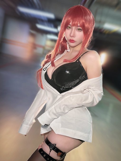 &ldquo;Bark&rdquo;🐶 #makima #chainsawman #cosplay https://t.co/GrQIyxtFX5<a href="/tag/makima"class="tags">#makima</a><a href="/tag/chainsawman"class="tags">#chainsawman</a><a href="/tag/cosplay"class="tags">#cosplay</a>