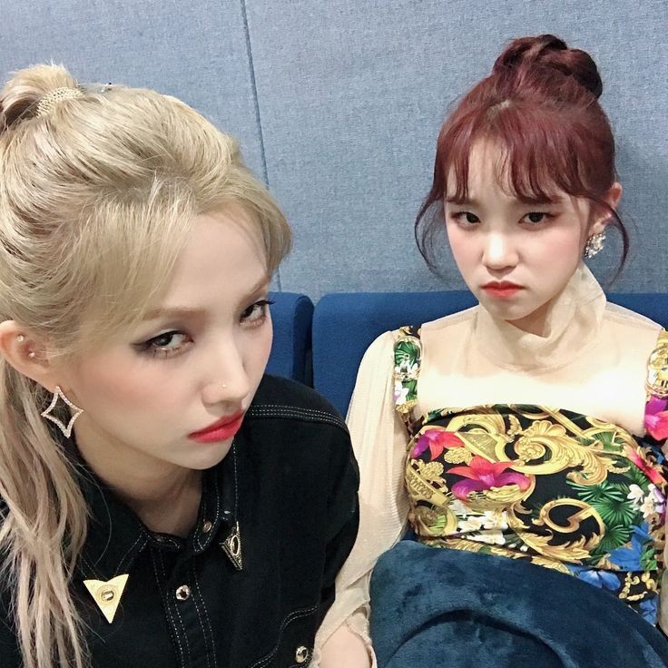 windy_wooks's tweet photo. 😚😚😚💕
#GIDLD #YUQI #SOYEON #Yuyeon https://t.co/LljUJukNaD
