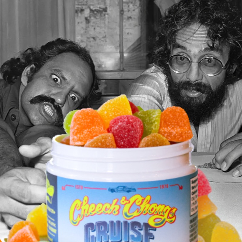 tommychong's tweet photo. You forgot something, man💨