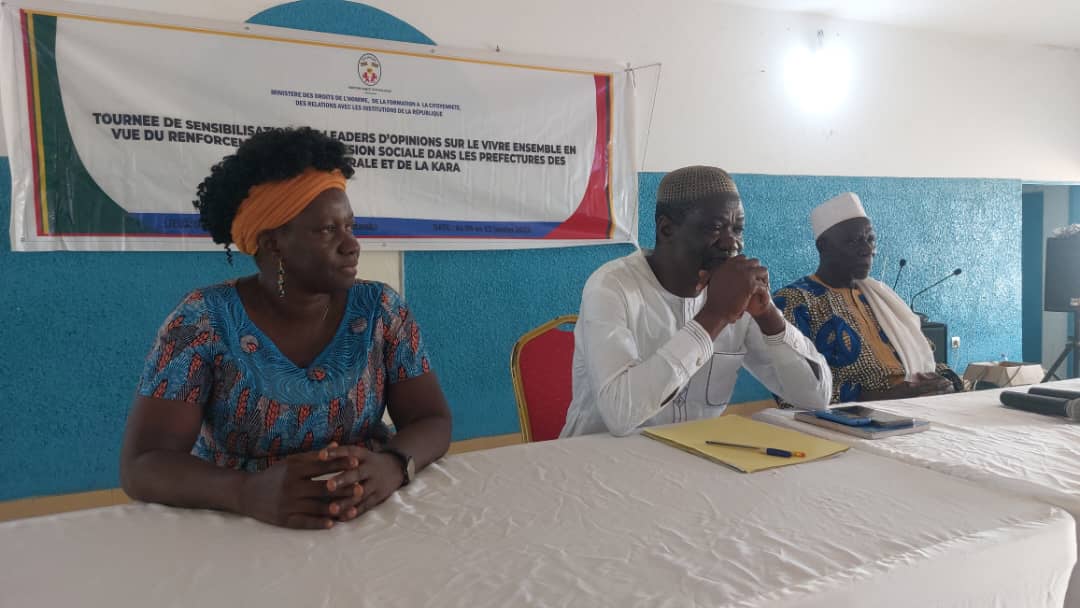 MJDH_TG's tweet photo. Sensibilisation des leaders d’opinions des préfectures de #keran, #Assoli et #Tchamba, du 08 au 12/01/24, sur le vivre ensemble en vue du renforcement de la cohésion sociale.
https://t.co/HblWo4YTfA https://t.co/kwtOVcV5vC