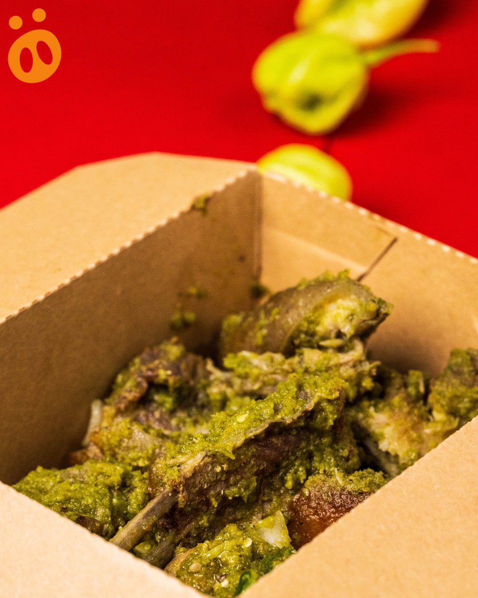 _domedo_'s tweet photo. Pork and spice, and everything nice. That’s what our green chili Domedo is made of!😋 #domedo4lunch #fortheloveofdomedo #wearedomedo Order now! https://t.co/x4EdDewUcN https://t.co/Ub2U0Tf45B