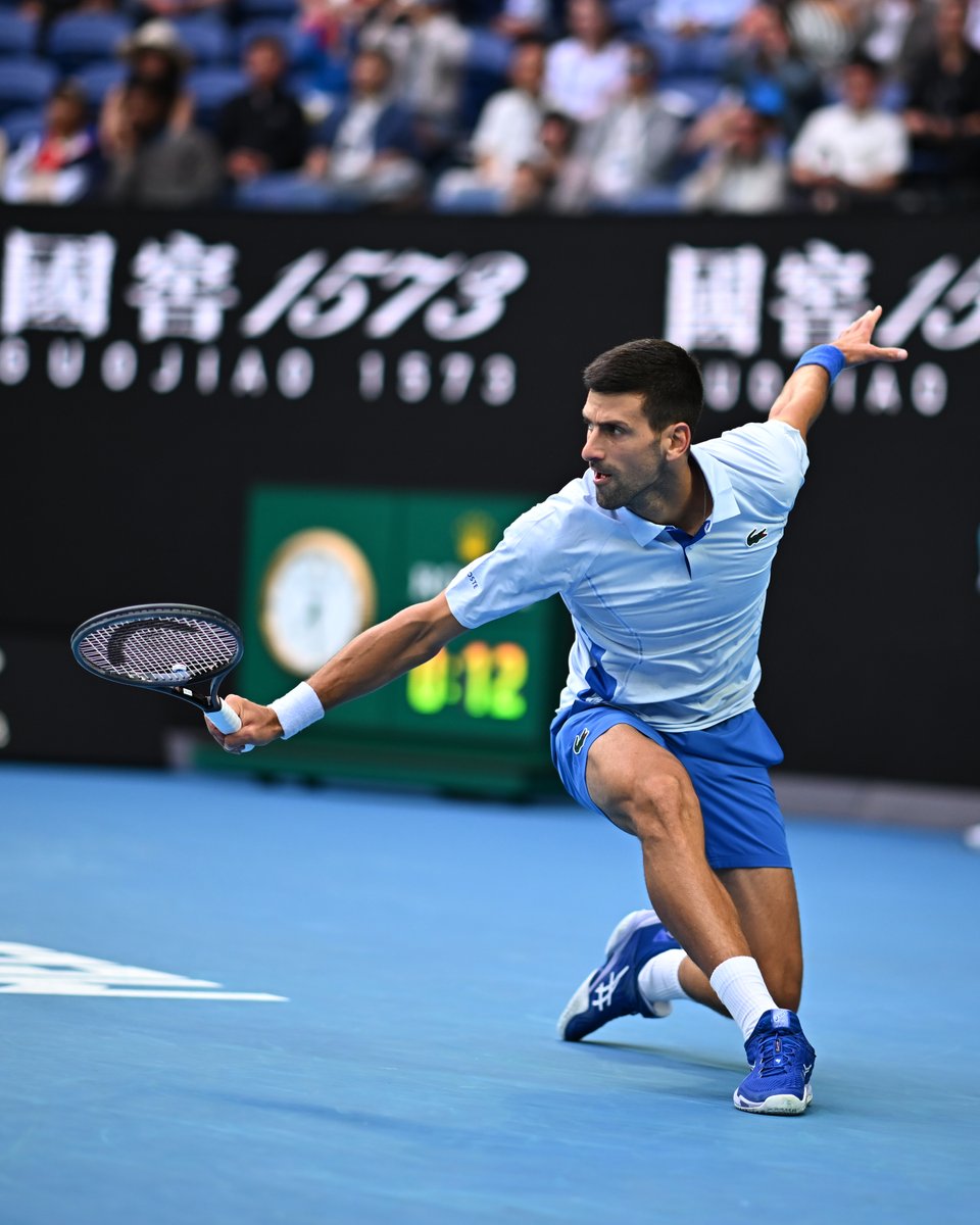 rolandgarros's tweet photo. Sliding into R4 ✨

#AusOpen | @DjokerNole https://t.co/bJ4ALQqGgc