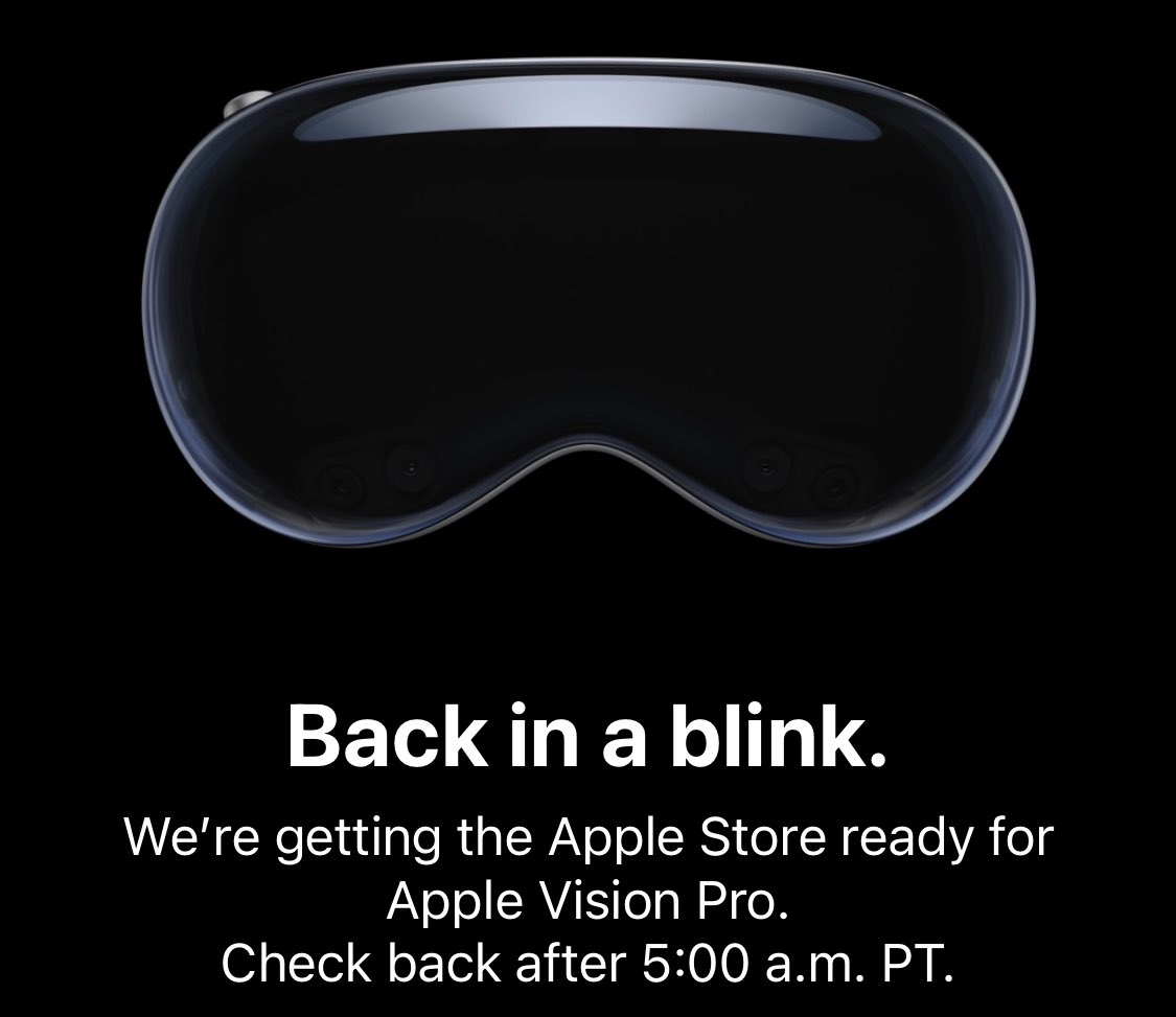 KunalPatel's tweet photo. Anyone out there pre-ordering the #AppleVisionPro today? https://t.co/HKOoYW8pNm