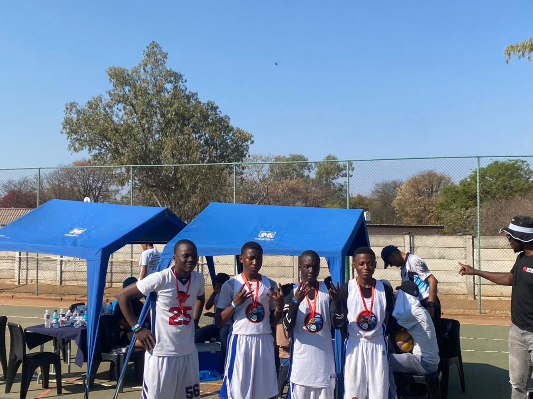 Gr8tBallers's tweet photo. THROWBACK❗️

Young Athletes came and dominated last year 3rd edition of #BallWithAPurpose 3X3 Basketball Tournament🏀

They scooped position in Under 16 and Under 19 categories🏅 https://t.co/k9bQpfFRPX