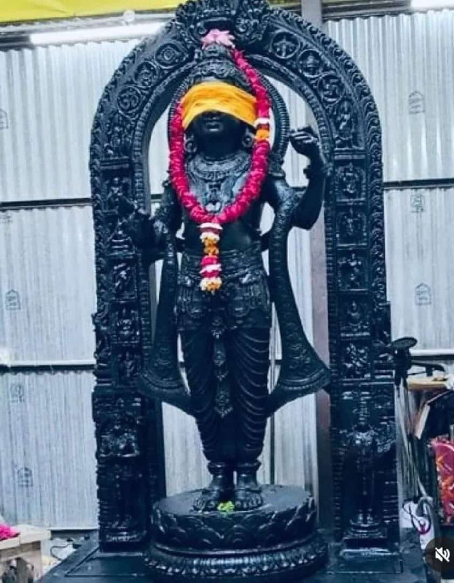 mishranitish's tweet photo. रामलला की पहली झलक...

प्रभु के इस स्वरूप के लिए सदियों की प्रतीक्षा 22 जनवरी को पूर्ण होगी।

#RamMandir
#AyodhyaDham
#RamMandirPranPratishtha
#JaiSiyaRam https://t.co/t6hTyAicc6
