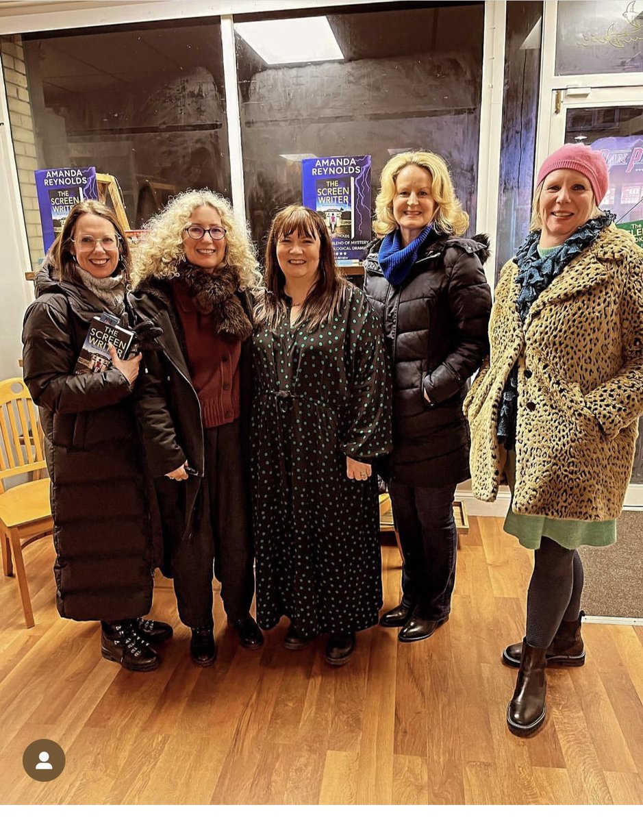 JaneBailey15's tweet photo. How many writers can you fit in a mini? (Not quite all of these!) Fabulous evening chairing @amandareynoldsj at the launch of her gripping new book #TheScreenwriter, hosted by the wonderful @CleeveBookshop Pictured @HayleyHoskins , me, Amanda, @JoCallaghanKat @CaroSanderson https://t.co/9lXD0UrRvC