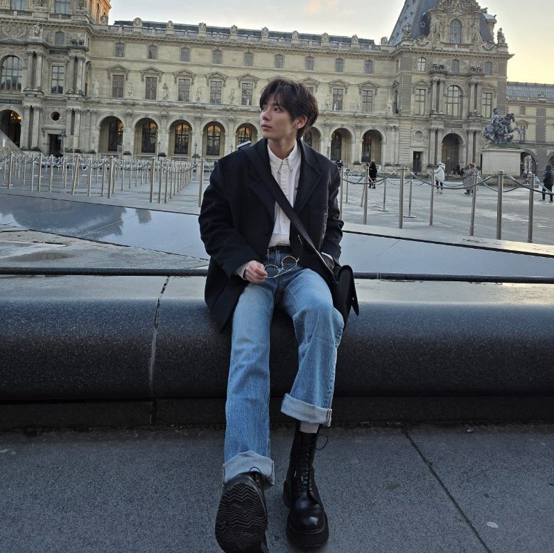 🦢🐱 (@kzthfiles) on Twitter photo 