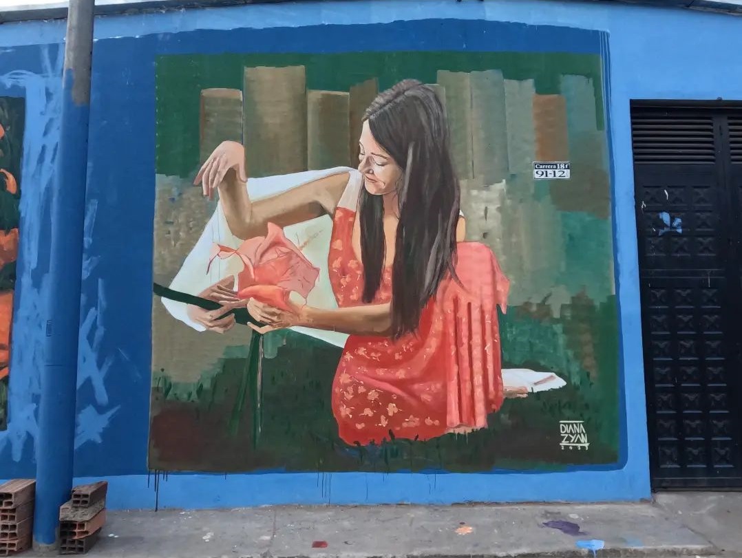 #Streetart by #DianaZyan @ #Bogota, Colombia, for #FestivalMuseoLibre
More info at: barbarapicci.com/2024/01/19/str…
#streetartBogota #streetartColombia #Colombiastreetart #arteurbana #urbanart #murals #muralism #contemporaryart #artecontemporanea