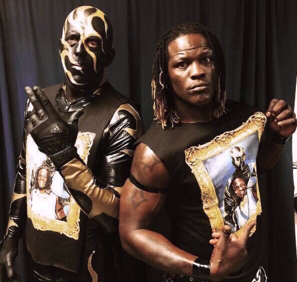 Chupacabra_01's tweet photo. ๐Happy Birthday to R-Truth! @RonKillings #RTruth #RonKillings #KKwik #3LK #3LiveKru #WWE #TNA #NXT #ECW #NWA #WCW #ImpactWrestling #ROH #AEW #MLW #LuchaLibreAAA #CMLL #NewJapan #NJPW #ProWrestlingNoah #AJPW https://t.co/DINvMtZvy5
