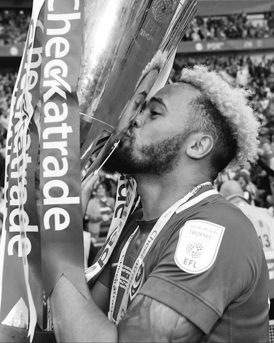 Portsmouth FC tweet media