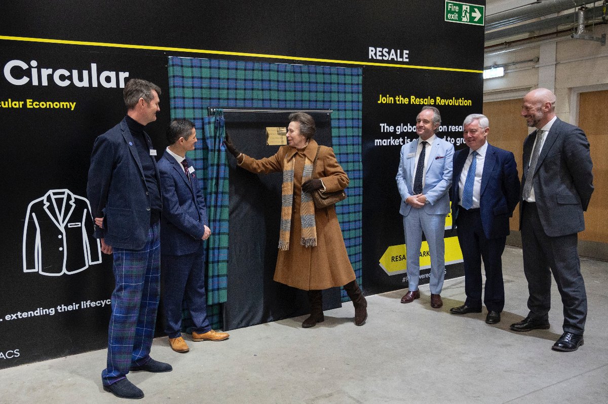 @UKFTorg @BCorpUK @TheKingsAwards 👏 Thank you, Princess Royal, for supporting our mission! Together, we're making strides towards a more sustainable fashion industry. 💚✨  📰 Read more about the Royal Visit acsclothing.co.uk/hrh-commends-s… #SustainableFashion #CircularEconomy #FashionRevolution