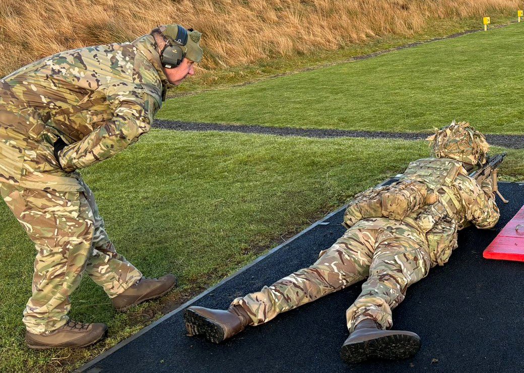 7SCOTS's tweet photo. First training weekend of the New Year seen 7 SCOTS at the ranges across Scotland, from Aberdeen to Garelochhead #bethestandardtofollow https://t.co/Jx2J2Gw4U3
