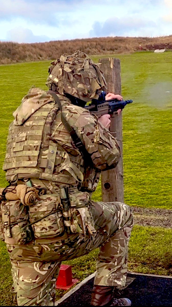 First training weekend of the New Year seen 7 SCOTS at the ranges across Scotland, from Aberdeen to Garelochhead #bethestandardtofollow