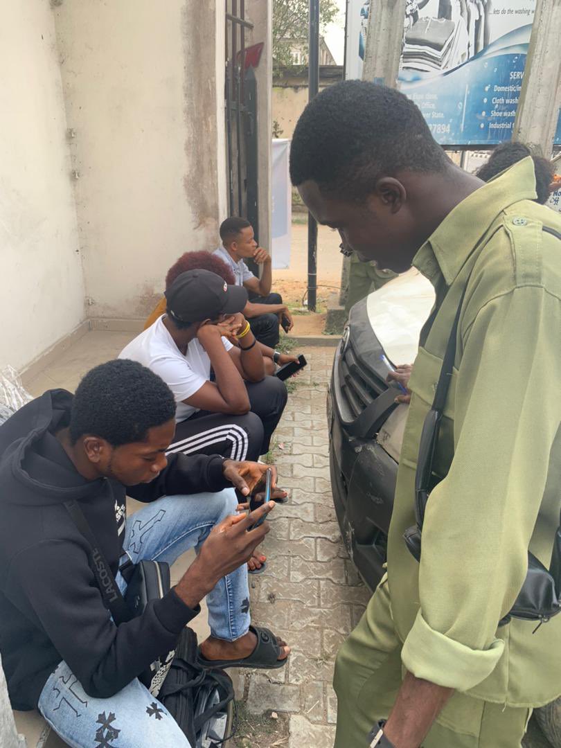 Dodeelcrs's tweet photo. Ongoing Sensitization about the YNEET Campaign

#Dodeel #YNEET #Mentor #Mentee https://t.co/T5zqixqgLO