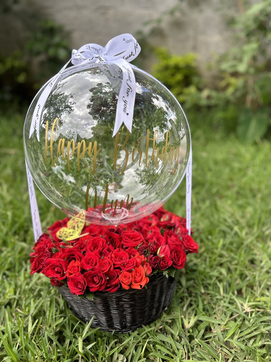 Candysgifts11's tweet photo. Mothers birthday gift from daughter, little things and for orders call us on 0977420540 https://t.co/BhTNiKgorZ
