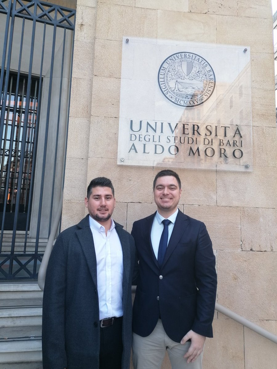 Thomas Len (@thomas_len) on Twitter photo Bryan (<a href="/bryanriv1994/">Bryan Rivadeneira</a>) and myself representing the Nanoval research team (<a href="/383Fqm/">NANOVAL Research Group</a>) in the <a href="/GreenDigiPharm2/">GreenDigiPharma</a> meeting in Bari! 🎉🇮🇹 <a href="/MSCActions/">Marie Skłodowska-Curie Actions</a> Bryan (<a href="/bryanriv1994/">Bryan Rivadeneira</a>) and myself representing the Nanoval research team (<a href="/383Fqm/">NANOVAL Research Group</a>) in the <a href="/GreenDigiPharm2/">GreenDigiPharma</a> meeting in Bari! 🎉🇮🇹 <a href="/MSCActions/">Marie Skłodowska-Curie Actions</a>