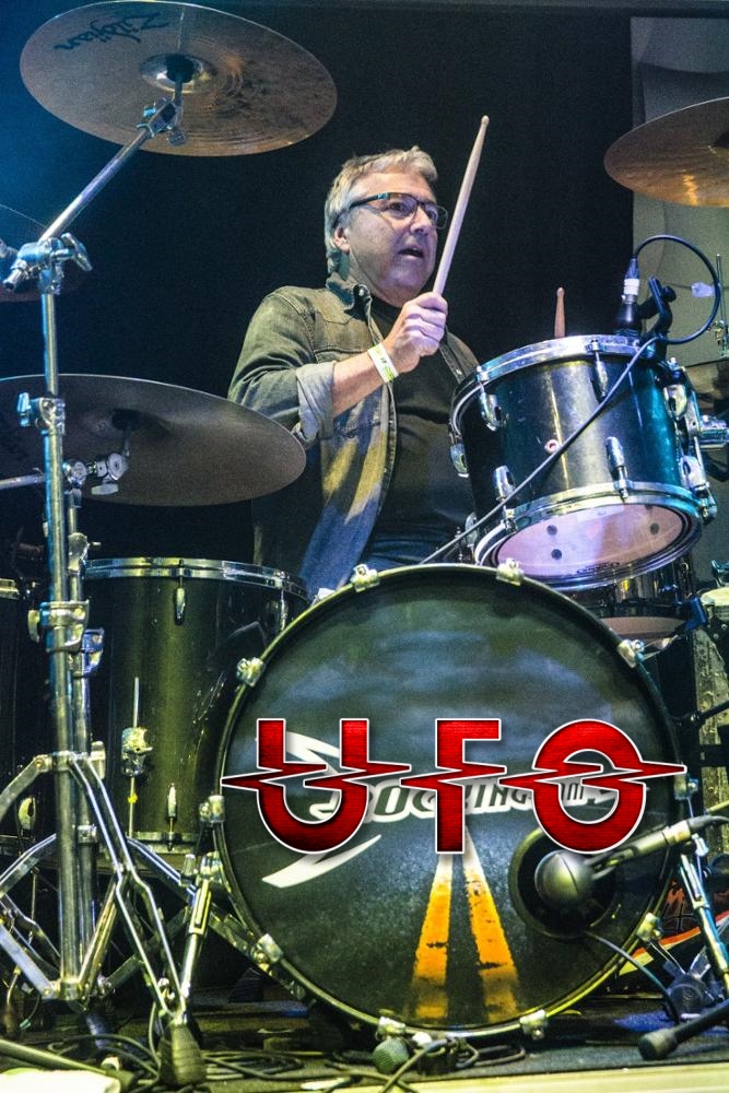 JrocksMetalzone's tweet photo. Happy Birthday Clive Edwards
January 19, 1953
Which is your favorite Clive Edwards track?
#happybirthday #cliveedwards #drummer #ufo https://t.co/yOls6lmPb1