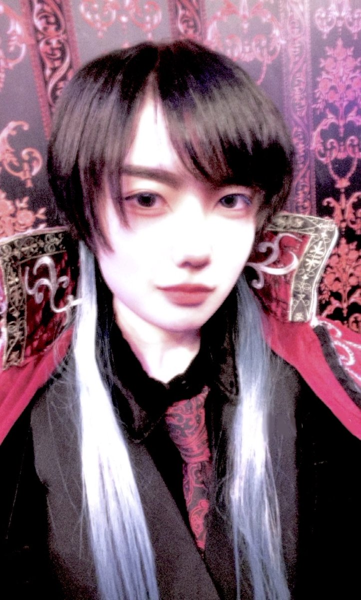 evil666_ikuto's tweet photo. ♱帰城しました♱

本日22時までです。
17:00-19:00お約束頂いております。
普段と少し見た目が違いますのでよろしけ���ば見に来てください！

#男装コンカフェ #男装カフェ  #男装 #コンカフェ #コンセプトカフェ #秋葉原 #秋葉原コンカフェ #推し不在さんおいで https://t.co/mDYsLHNdB1