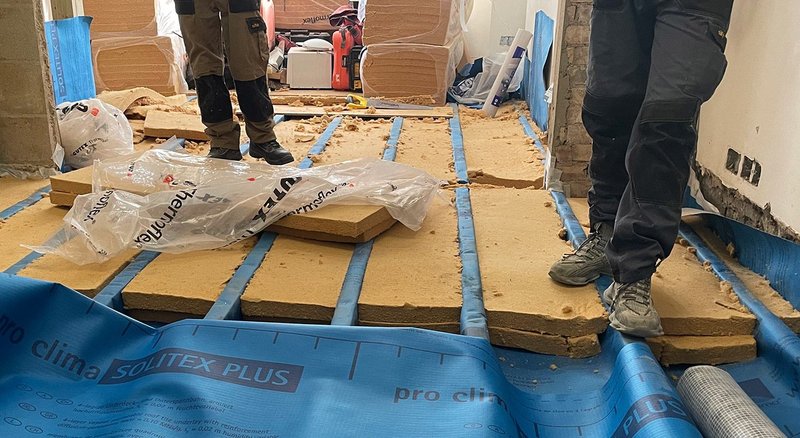 We need a major retrofit of our housing stock to reach net zero, but meanwhile, can architects improve their own homes’ energy performance?  <a href="/XCO2e/">XCO2</a>’s Ricardo Moreira explains the changes he is making to his own Victorian terrace home ow.ly/eJzN50Qsln2