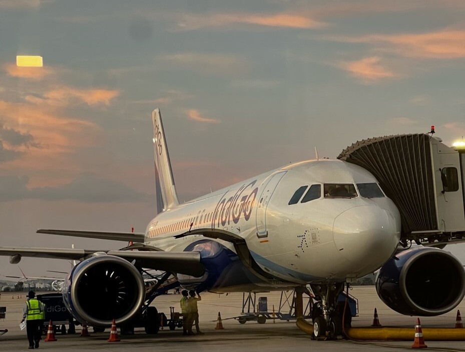 #NEWS | IndiGo and infrastructure company GMR Group will lead a consortium to drive the digital transformation of the Indian aviation sector.

Read more at AviationSource!

aviationsourcenews.com/airline/indigo…

#IndiGo #GMRGroup #IndiaAviation #AvGeek