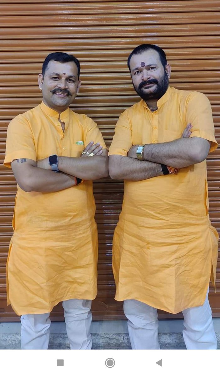 pushkar_dwivedi's tweet photo. मित्रों,
वन्दे मातरम्
प्रिय अनुज अनुराग चंदेरिया जी को,
जन्मदिवस की
हार्दिक शुभकामनाएं.....🎂❤🎂
@Chanderiya5555 https://t.co/cgTMndptAU
