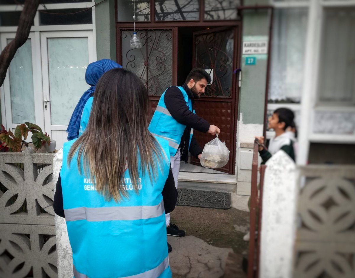 ✅Komşum Projesi, sevgi yaymak için en güzel yöntem😊
📍Fatma Ana Yurdu
📍Yarbay Vecihibey Yurdu
<a href="/OA_BAK/">Dr. Osman Aşkın Bak</a> 
<a href="/gencliksporbak/">Gençlik ve Spor Bakanlığı 🇹🇷</a>