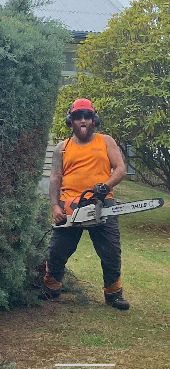 ATTN!

Stream time cunts!!!. Come see some crackhead plays and EXTREME loudness!

TWITCH!
➡️ twitch.tv/mjntos

#SFTU | <a href="/UG_ESC/">Underground Esports Club</a> | #D4D
