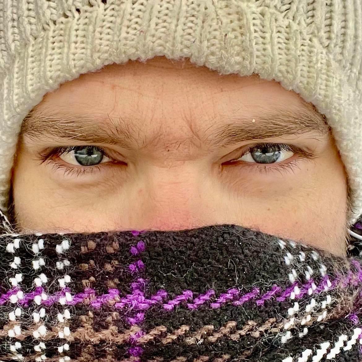 criiiiiistiano8's tweet image. Heute ist Ihr wisst es schon, ein Fussballfest im Stadion 💙

Auf geht’s KSC

Holt euch die 3 Punkte 

Noch knapp 3 Siege bis Platz 3 

(R)Auf geht’s !!!!

#KSCOSN #KSCmeineHeimat #AufstiegsKAmpf