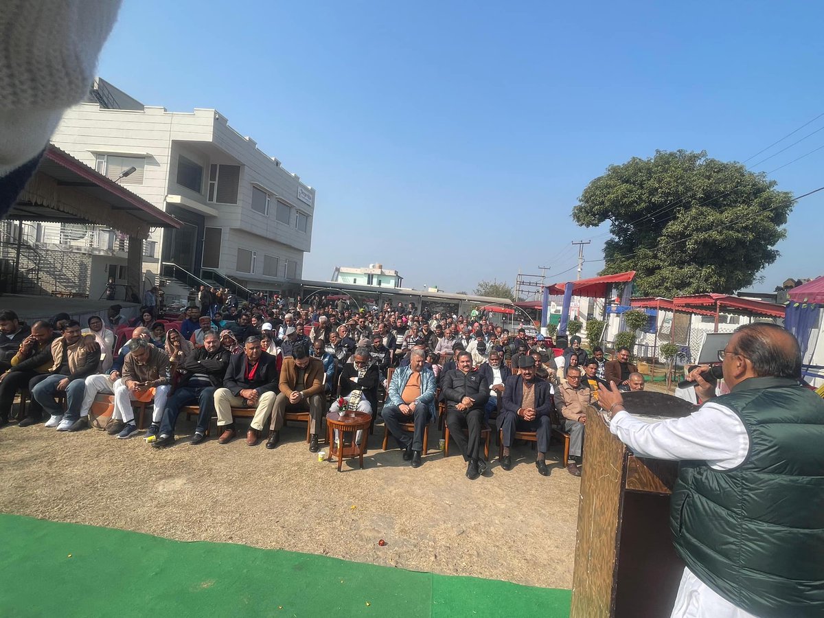 BJP4JnK's tweet photo. ज़िला साम्बा के बड़ी ब्राह्मणा में #BoothJanSamvad अभियान का समापन कार्यक्रम किया गया। कार्यक्रम में भाजपा के वरिष्ठ नेता एवं पूर्व मंत्री श्री @CpGanga उपस्थित रहे I https://t.co/I8SAhes5Ff