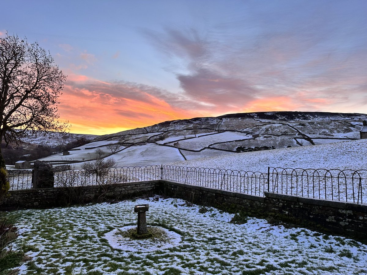 Butt House Keld B&B tweet media