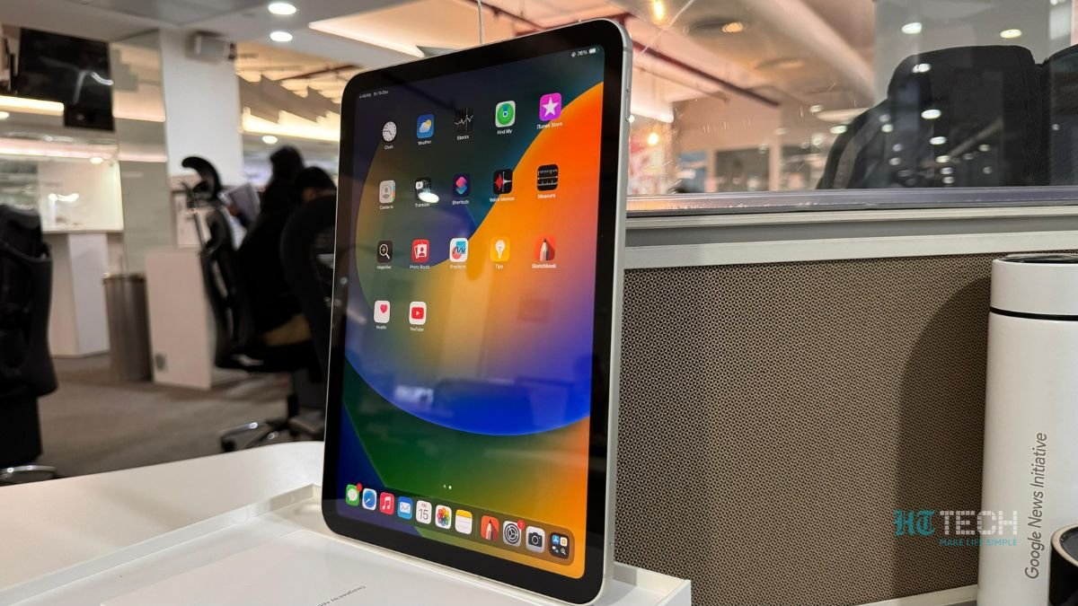 HTTech's tweet photo. #iPad10thGeneration long-term review: Mega upgrade but commands a steep price

It faces cutthroat competition from the likes of the OnePlus Pad and Samsung Galaxy Tab S9 FE. But is it worth spending your hard-earned money on? @Apple

https://t.co/2R2OR3WFmN https://t.co/nUw0Q8hM6j