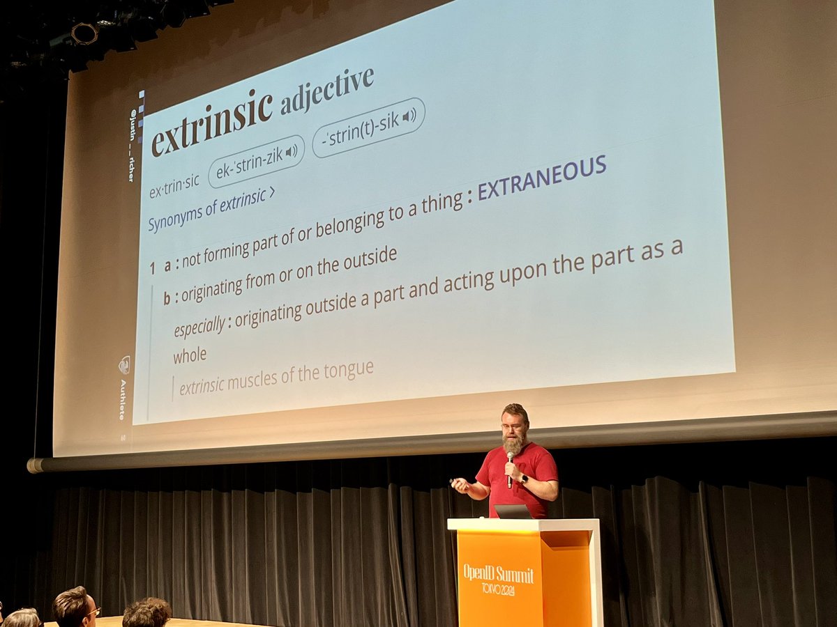 Existential identity philosophy with <a href="/justin__richer/">Justin Richer Ⓥ</a> 😁#openid summit #japan