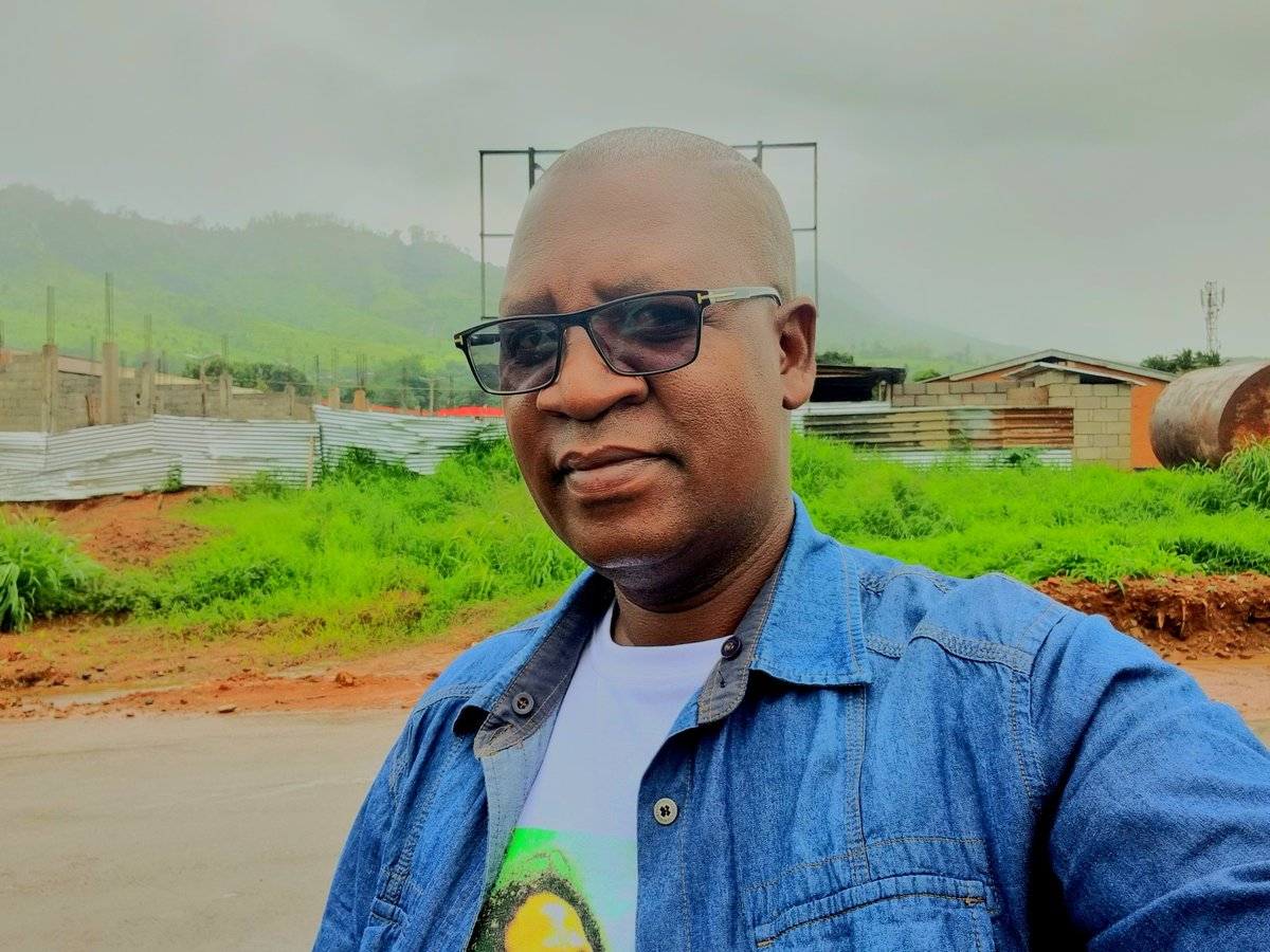 The overlapping Defender