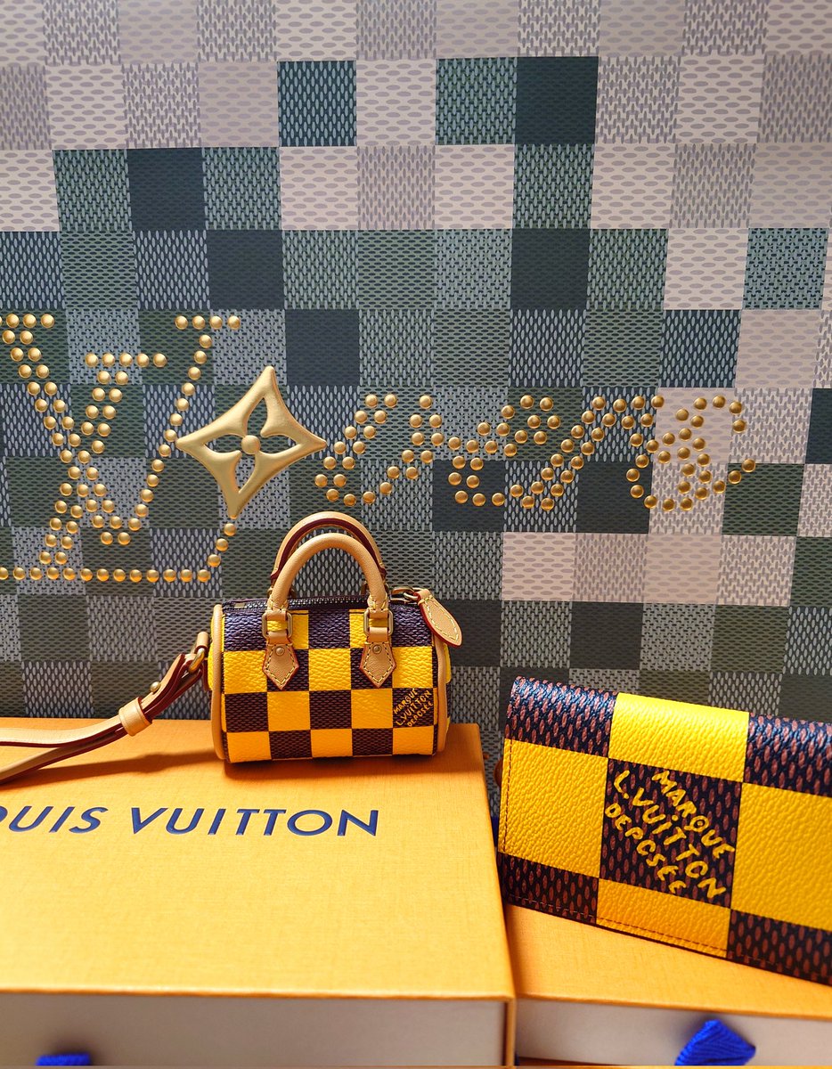 mimim_i_u's tweet image. LVの渋谷ポップアップストア行ってきた❤️
スタッフさん(京都のスタッフさん！)がとても優しくて｢ライブ当たりますように🙏｣と応援していただきました😭
大切に使わせていただきます👜✨

#LouisVuitton #LVMenFall24
#LVShibuya 
#平野紫耀 #ShoHirano
#平野紫耀_LOUISVUITTON