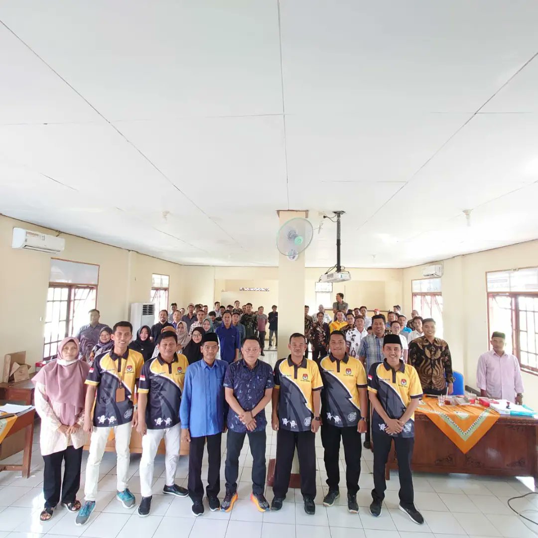 KembanganPps's tweet photo. Rapat Pemeliharaan DPT dan Penyusunan DPTB Tahap 7 Tingkat Kecamatan Bonang pada Pemilu Tahun 2024 https://t.co/eXdpVTWdFM