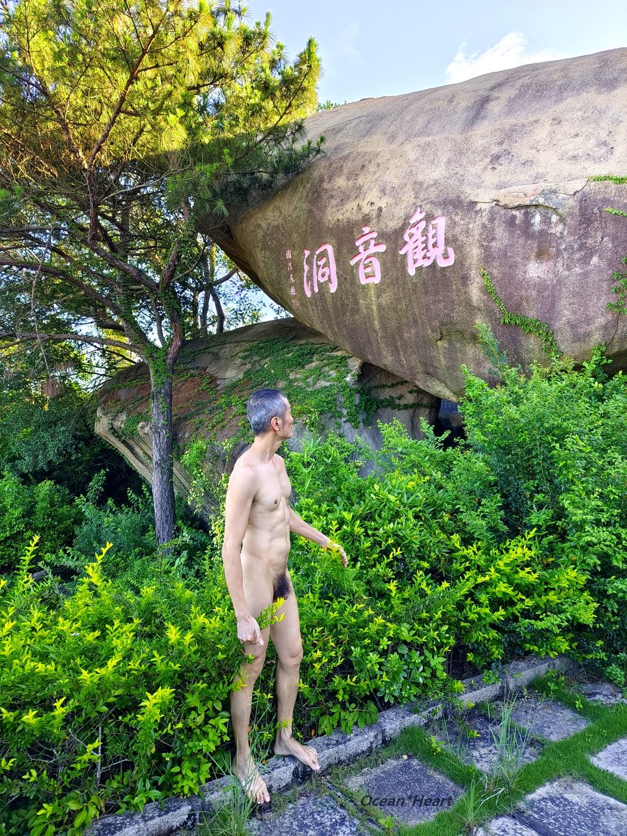 jfs182000's tweet photo. 山有顶峰，湖有彼岸，万物皆有回转，觉得余味苦涩时，请相信一切终有回甘。Please believe that everything will eventually come back to you ～ https://t.co/IJ6EcseNs5