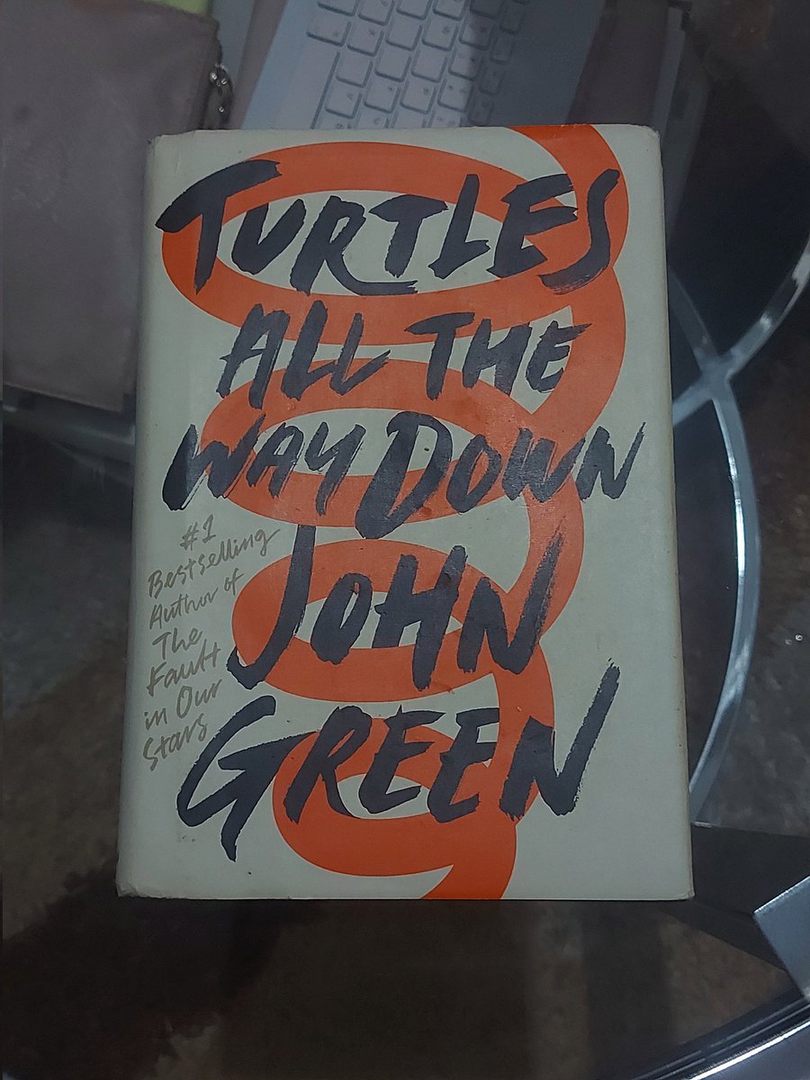 enjaeie's tweet photo. wts lfb ᰔ

▪︎ Turtles All the Way Down (hardbound) —  P450 pages are in mint condi (only with slight discolor), front cover and sides have minimal flaws

▪︎ The Next Person You Meet in Heaven (hardbound) — P350 pages are also in mint condi (only with slight discolor) https://t.co/u9wbZXZLCX